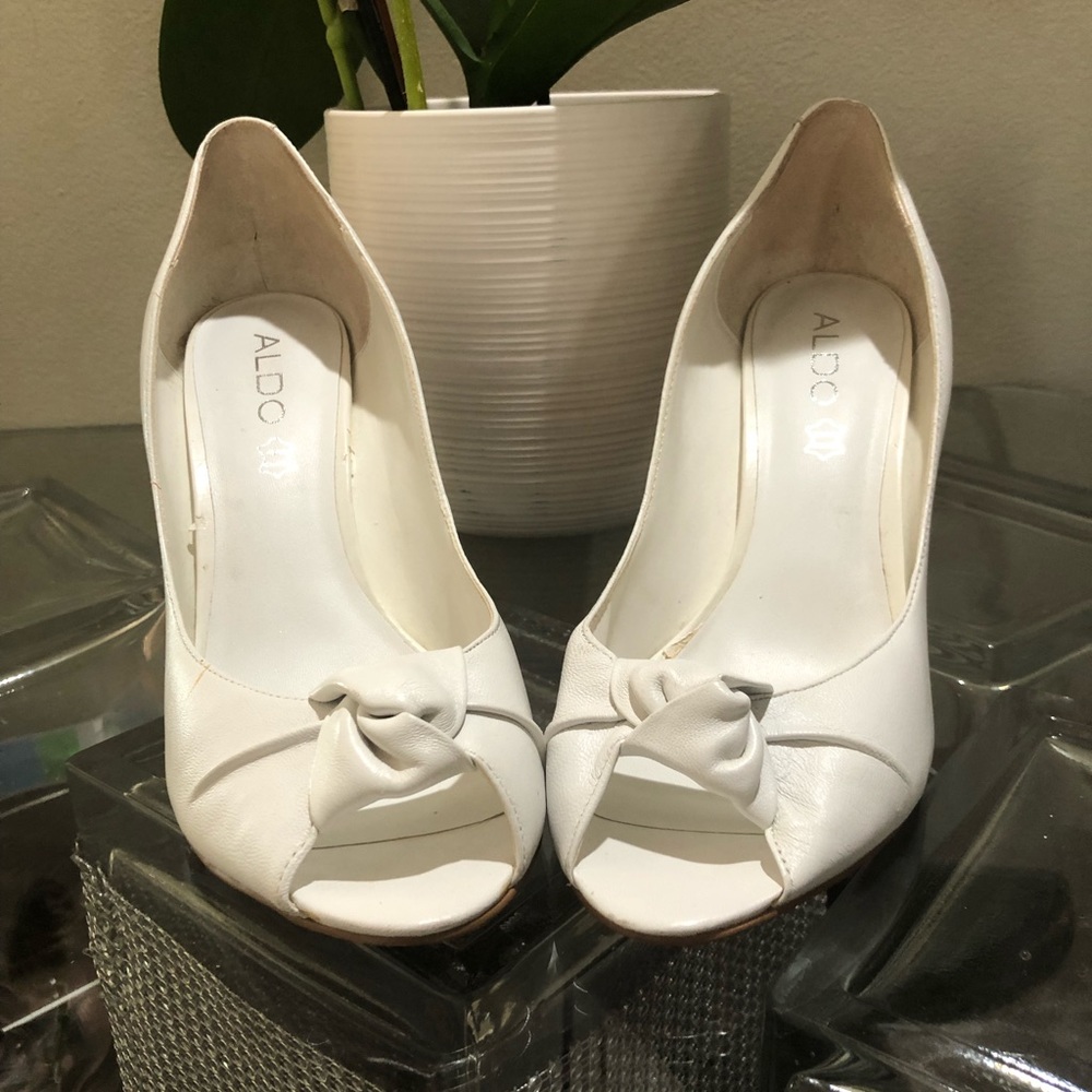 ALDO Dress Shoes.High heels 3.5”